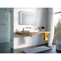 Miroir avec éclairage LED en angle supérieur sur mesure