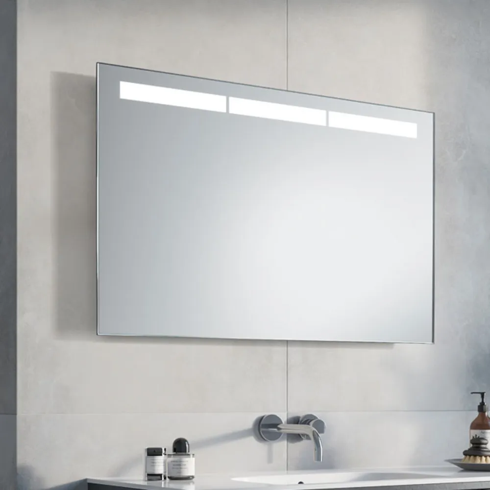 Glace miroir avec lumière en haut