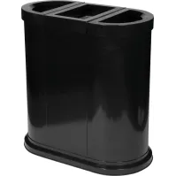 Station de tri sélectif en acier noir peint.