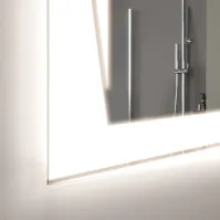 miroir lumineux pour éclairer salle de bains sombre