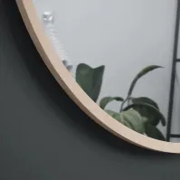 miroir rond scandinave avec fin cadre peint