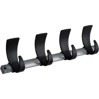 Porte-manteaux mural élégant avec quatre crochets robustes.