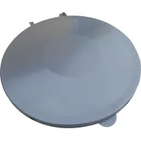 Couvercle gris robuste pour maintien sac-poubelle sécurisé.