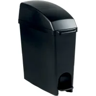 Poubelle noire hygiénique à pédale
