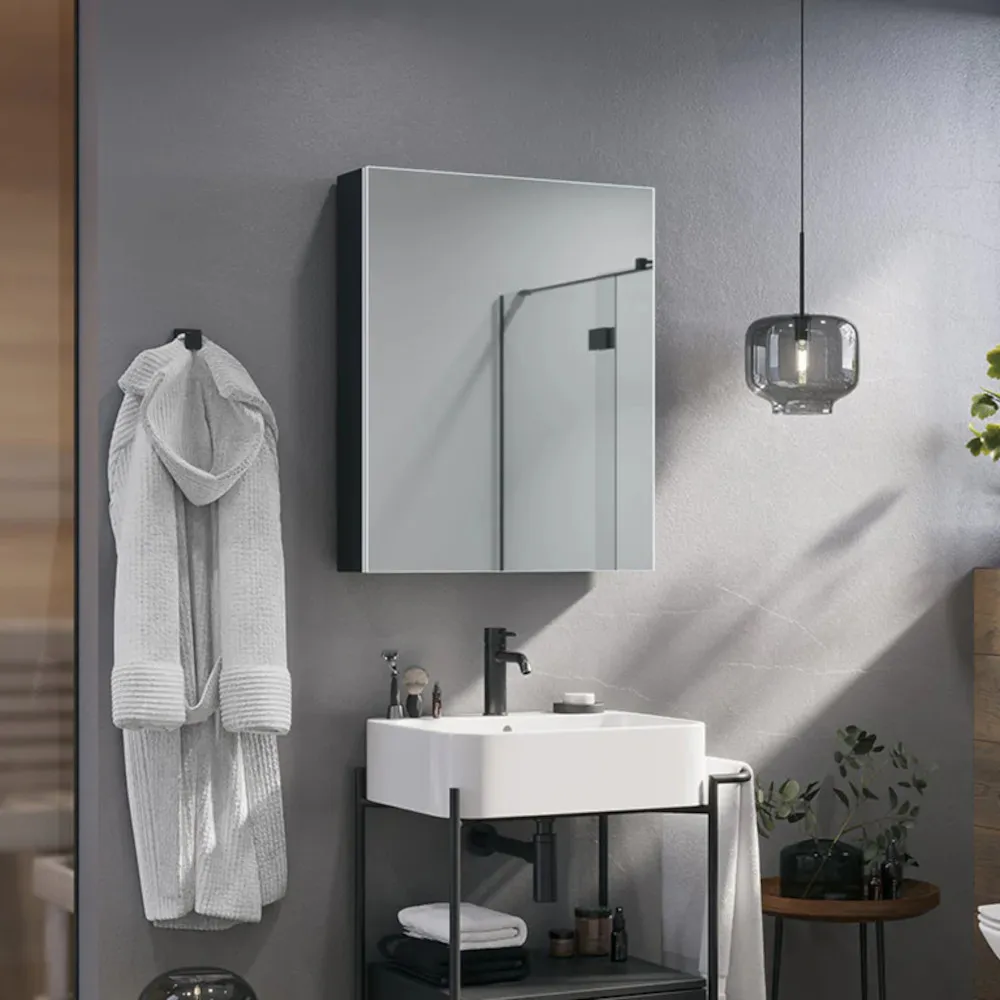 Armoire miroir élégante et personnalisable salle de bain