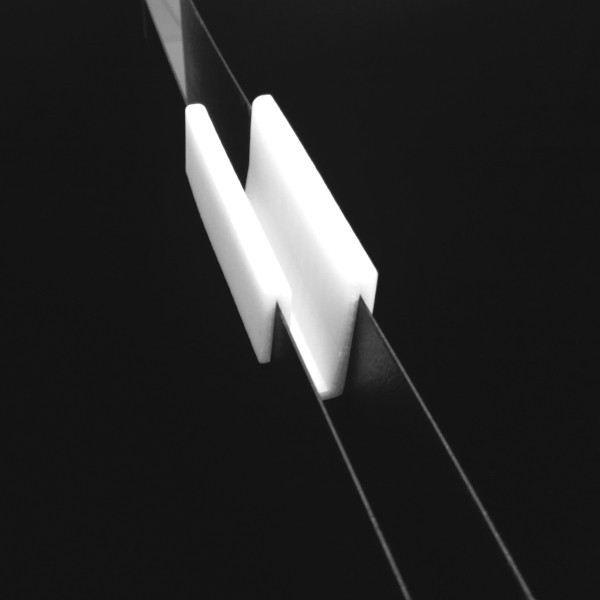 Avec clip d'assemblage